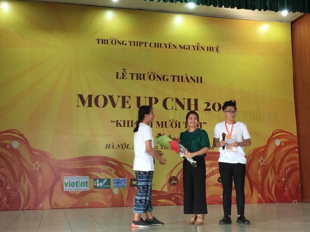 Đồng hành góp thêm sức trẻ cùng K68 Chuyên Nguyễn Huệ-4
