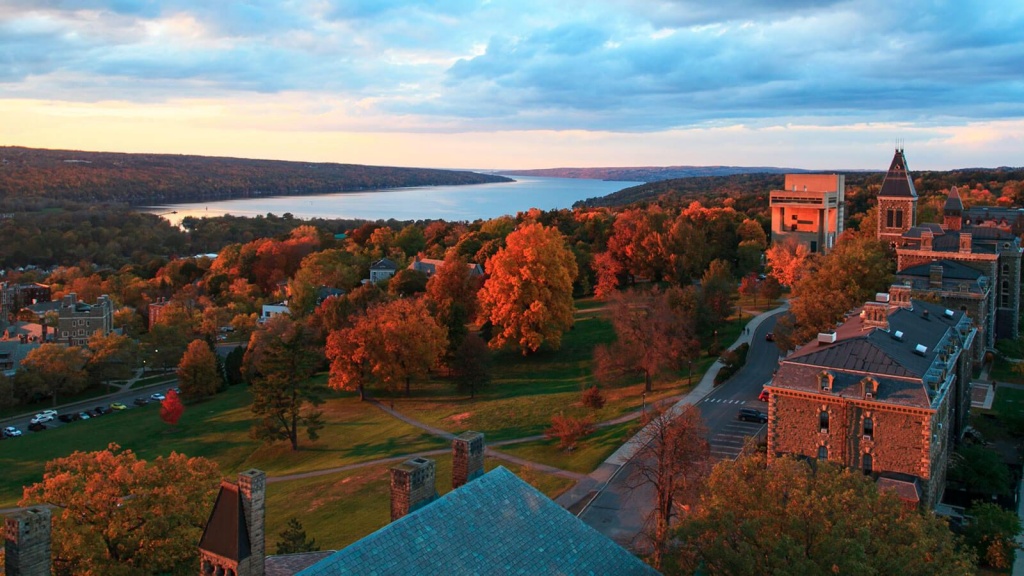 Cornell được đánh giá là trường đại học với khả năng nghiên cứu hàng đầu trong nhóm Ivy League.