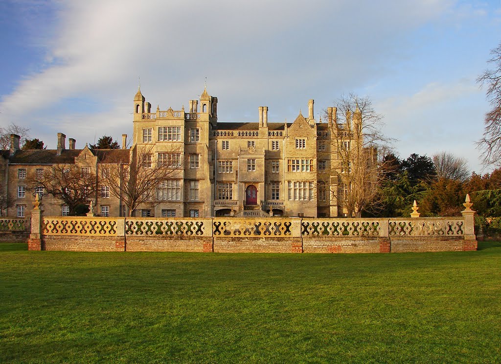 ABBEY COLLEGE - VietInt